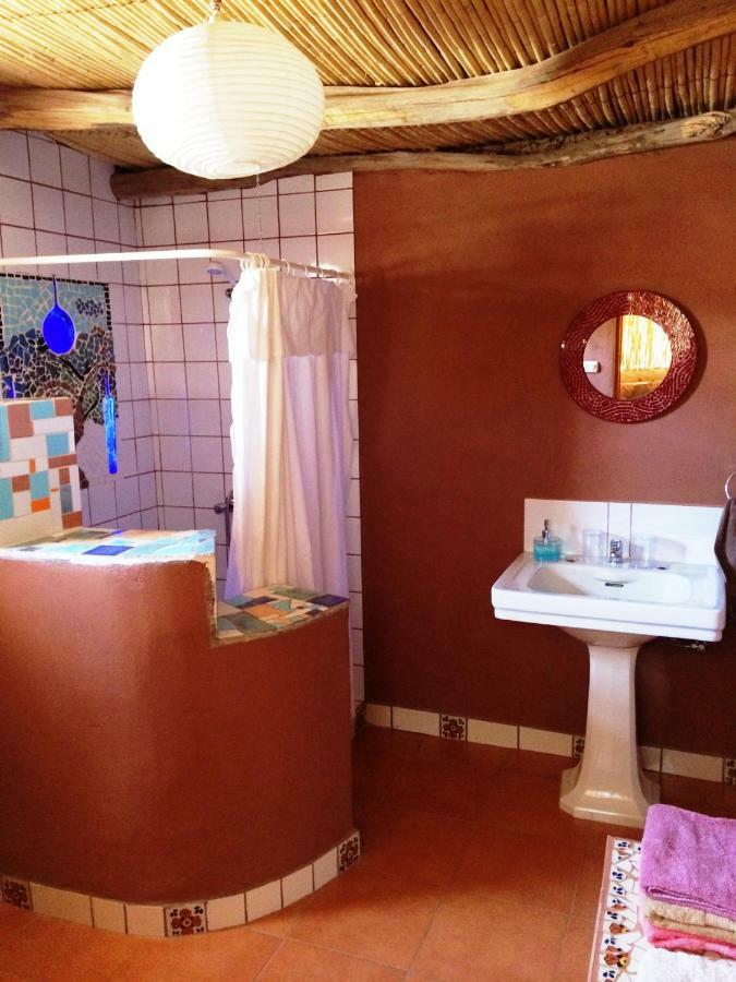 סן פדרו דה אטקאמה Rancho Quitapenas Bungalows מראה חיצוני תמונה
