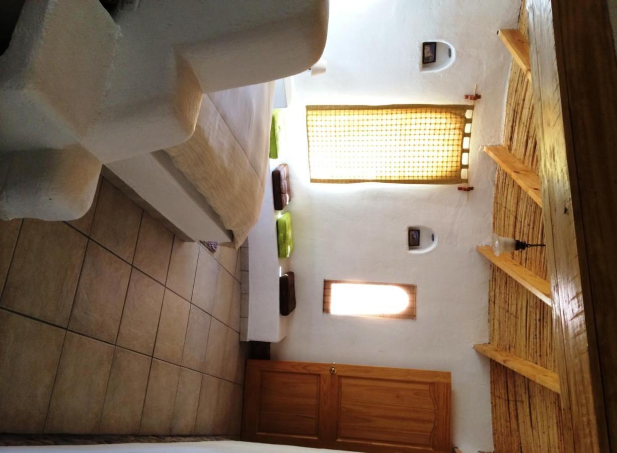 סן פדרו דה אטקאמה Rancho Quitapenas Bungalows חדר תמונה